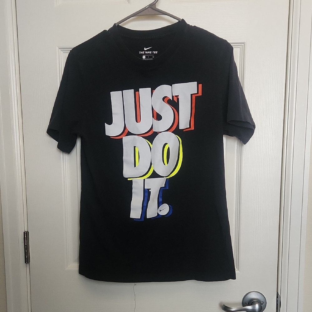 Nike Black Graphic Men's T-Shirt